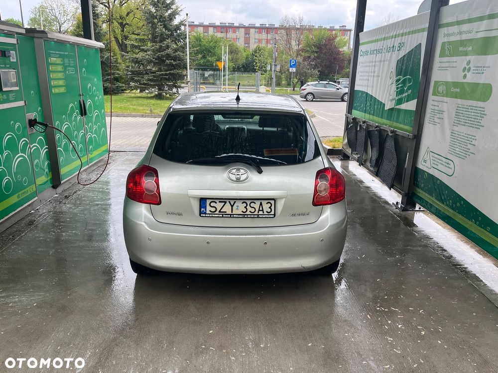 Toyota Auris 1.6 VVT-i Luna MM - 5