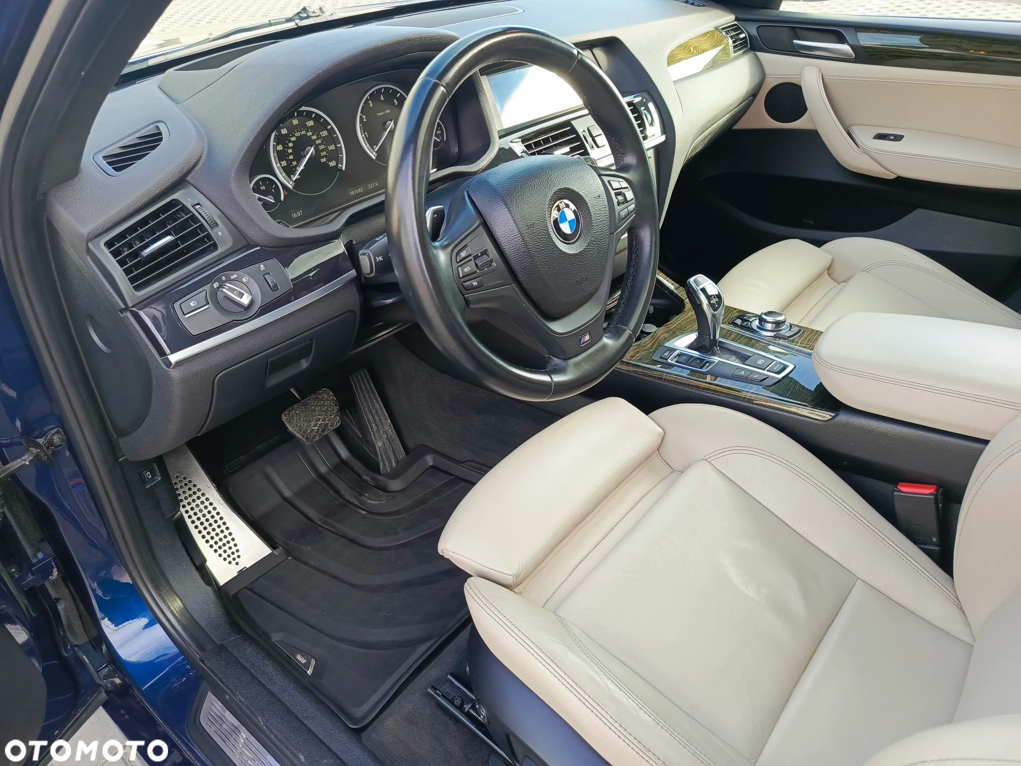 BMW X3 35i xDrive - 24