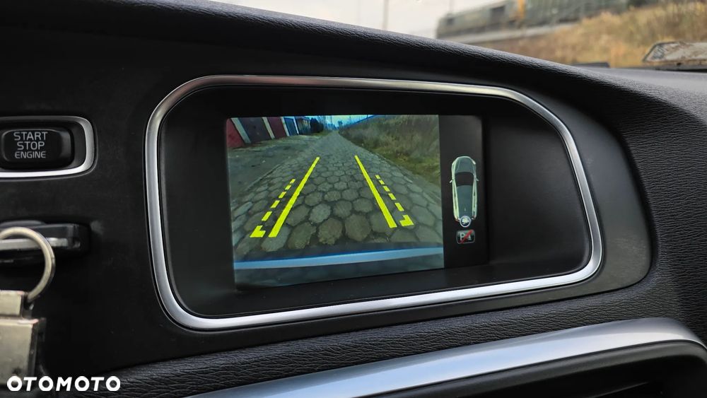 Volvo V40 T5 Drive-E R-Design Momentum - 12