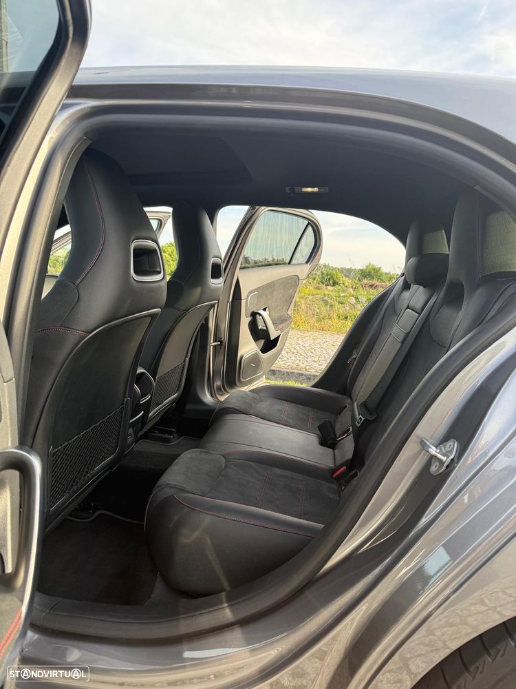 Mercedes-Benz A 220 d 8G-DCT AMG Line Advanced Plus - 13