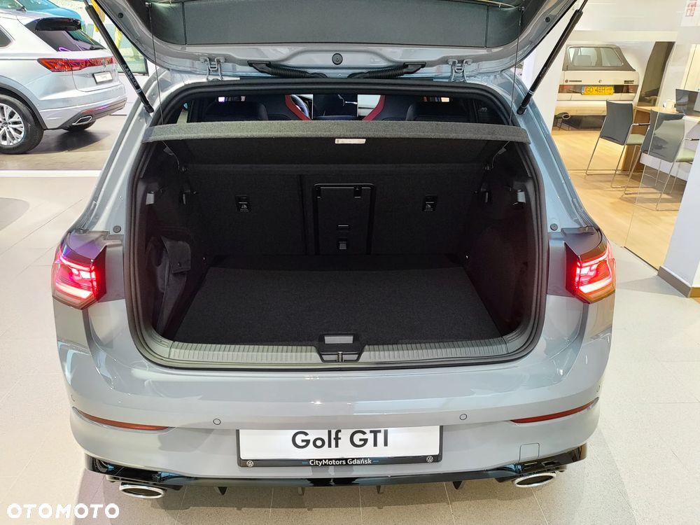 Volkswagen Golf VIII 2.0 TSI GTI Clubsport DSG - 13