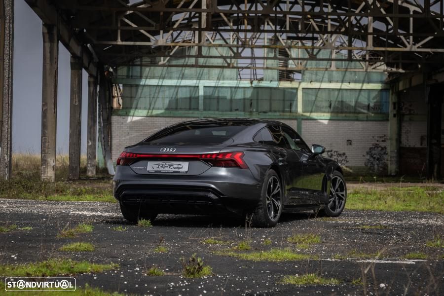 Audi e-tron GT quattro - 4