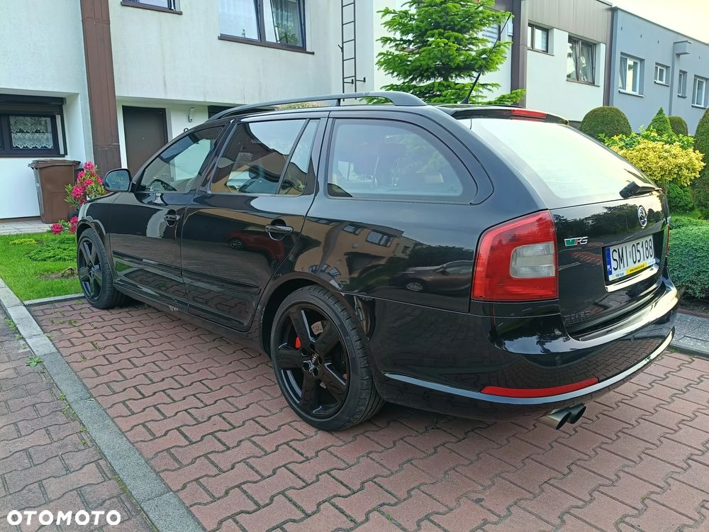Skoda Octavia 2.0 TFSI RS - 3