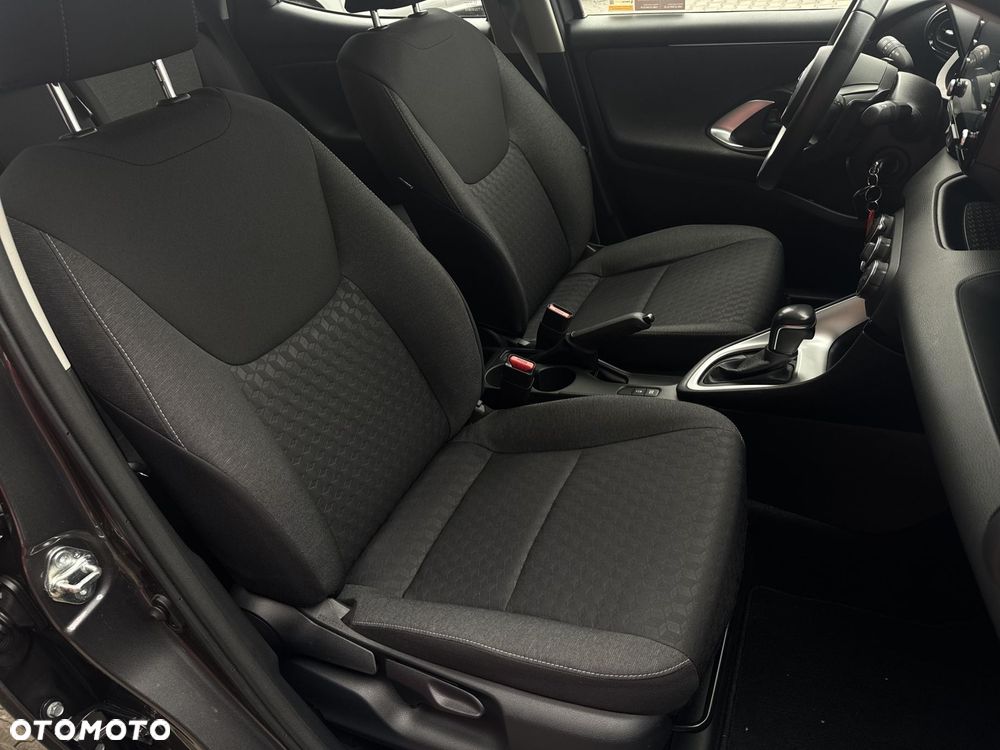 Toyota Yaris 1.5 Comfort CVT - 14