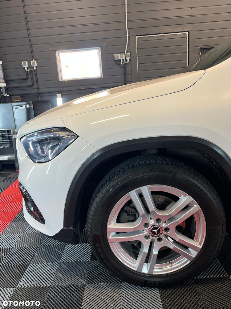 Mercedes-Benz GLA 250 8G-DCT - 5