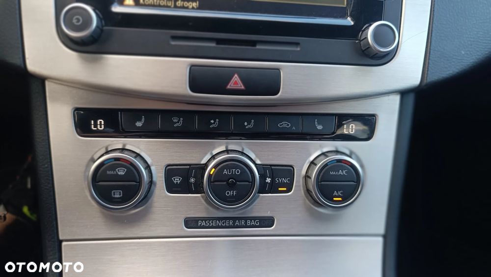 Volkswagen Passat 2.0 TDI Highline DSG - 21