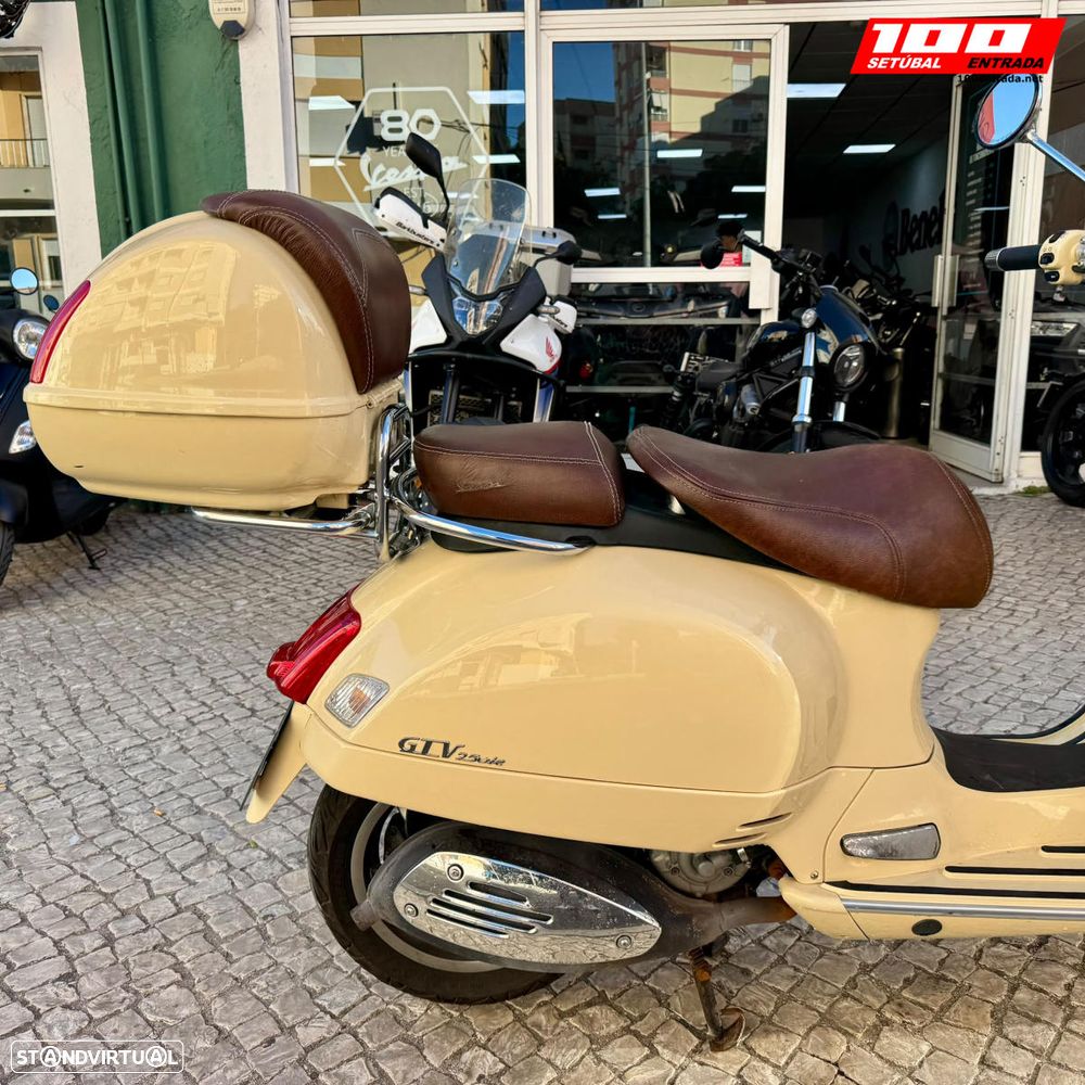 Piaggio Vespa GTV 250 - 20