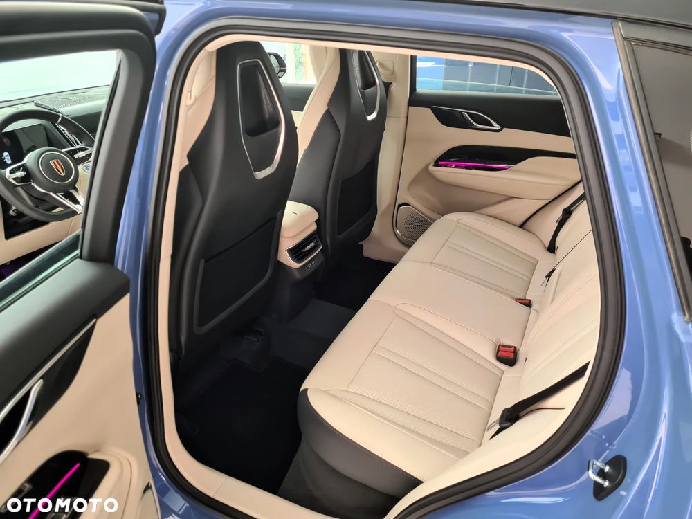 Hongqi HS3 1.5T FWD - 13