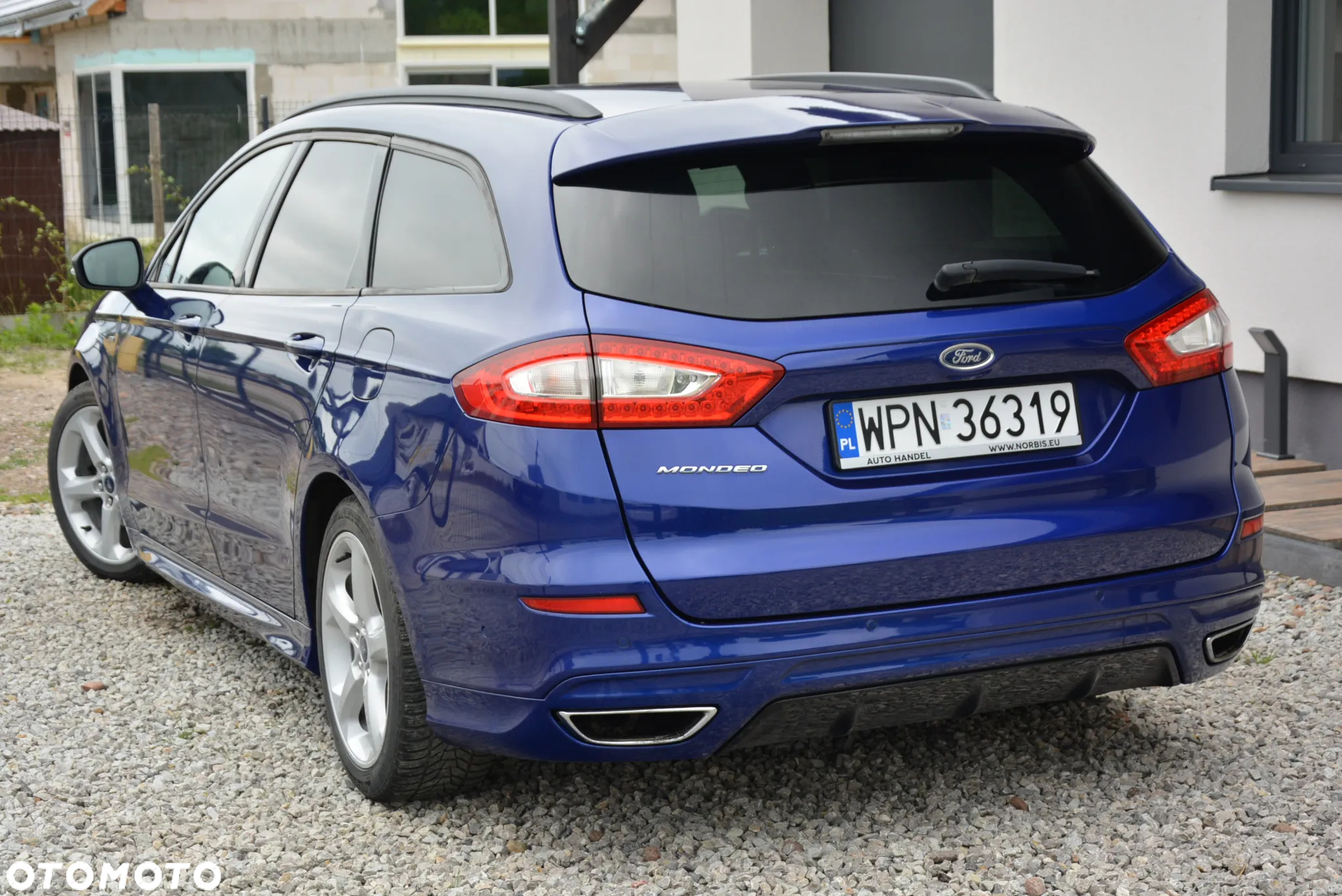 Ford Mondeo 2.0 EcoBoost Start-Stopp Autom ST-Line - 24