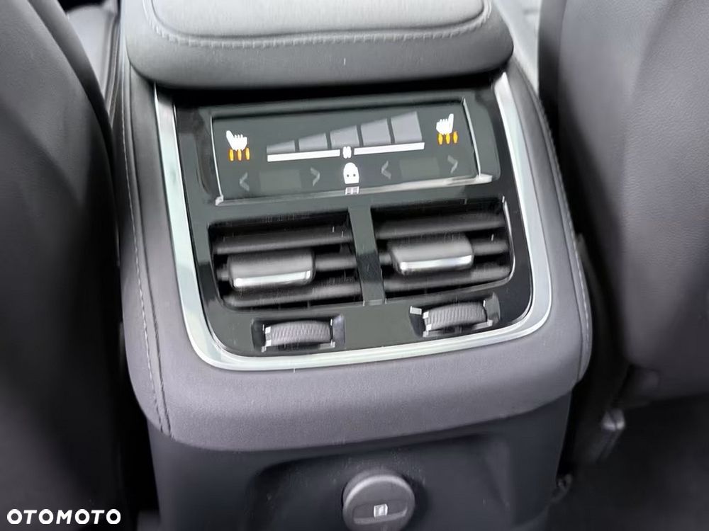 Volvo XC 90 T8 AWD Ultra Dark - 37