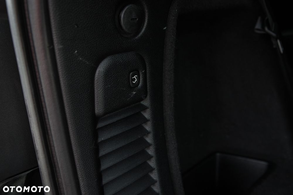 Dodge Durango 5,7 R/T - 31