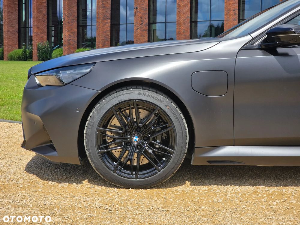 BMW M5 PHEV - 6