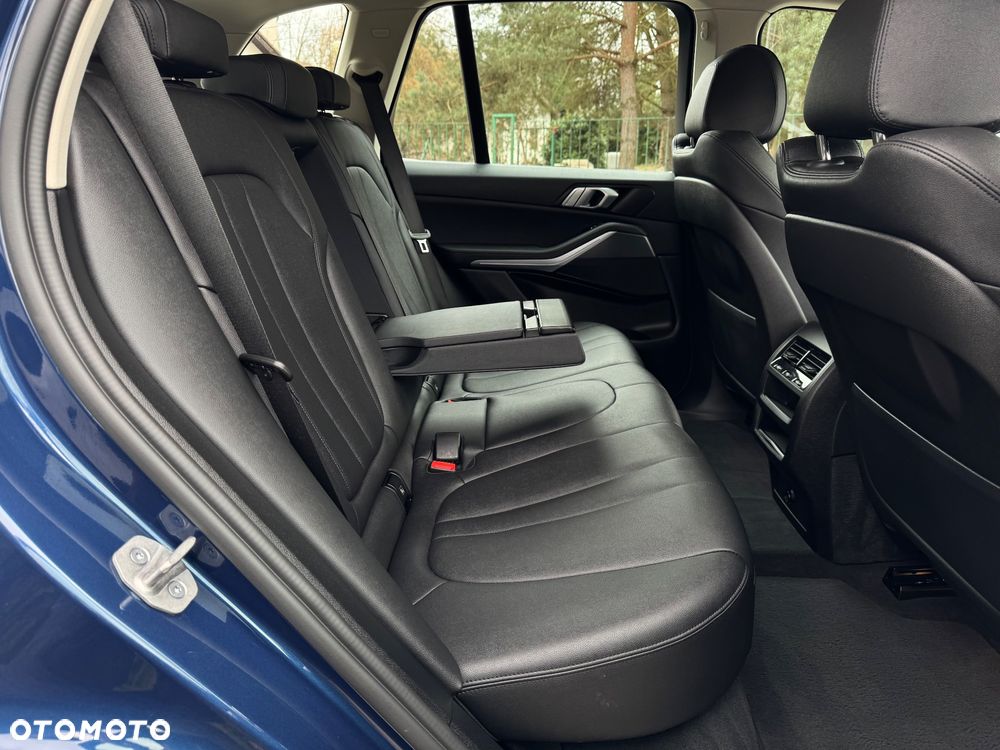 BMW X5 xDrive25d xLine - 22