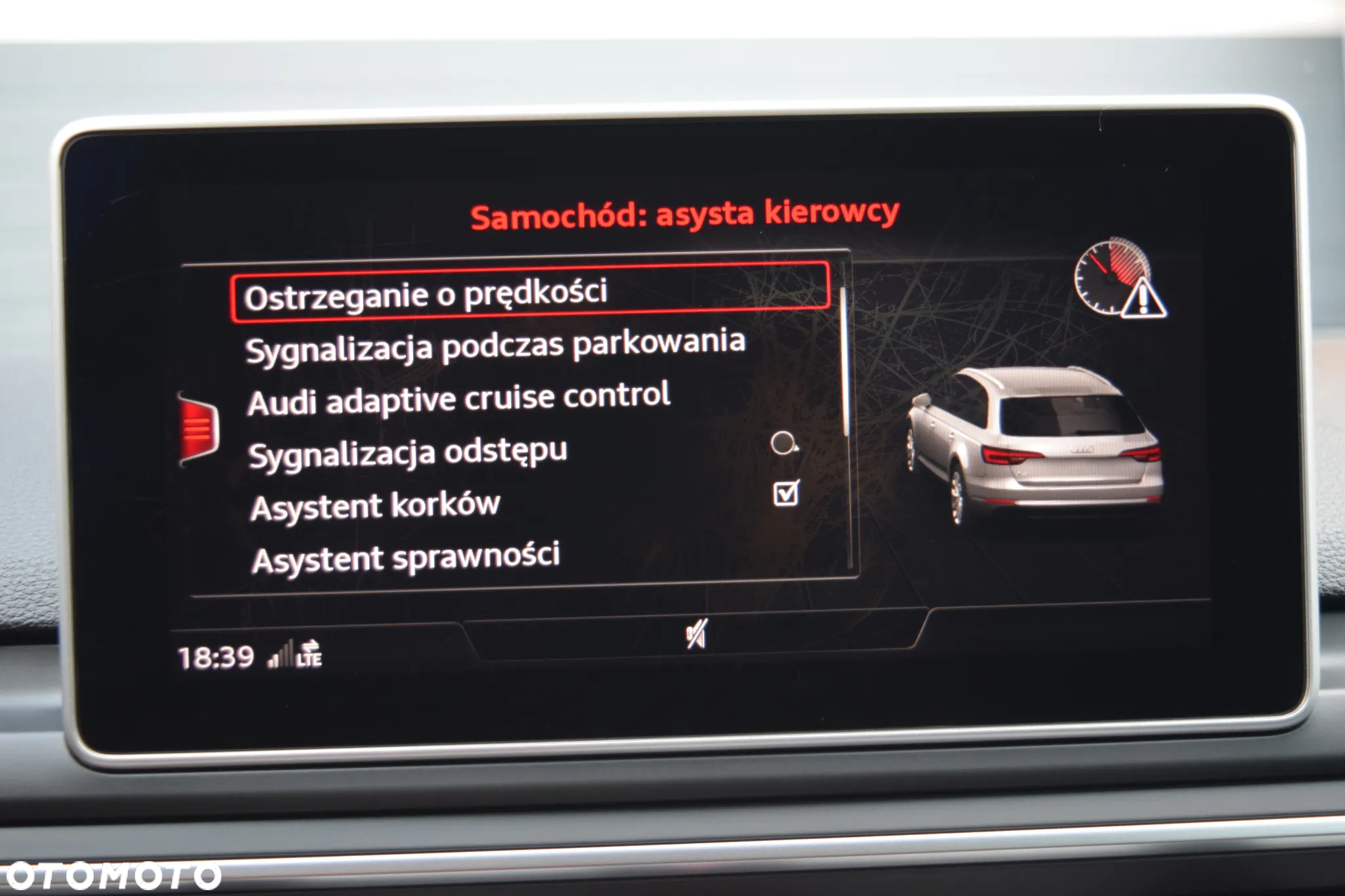 Audi A4 2.0 TDI Sport S tronic - 27