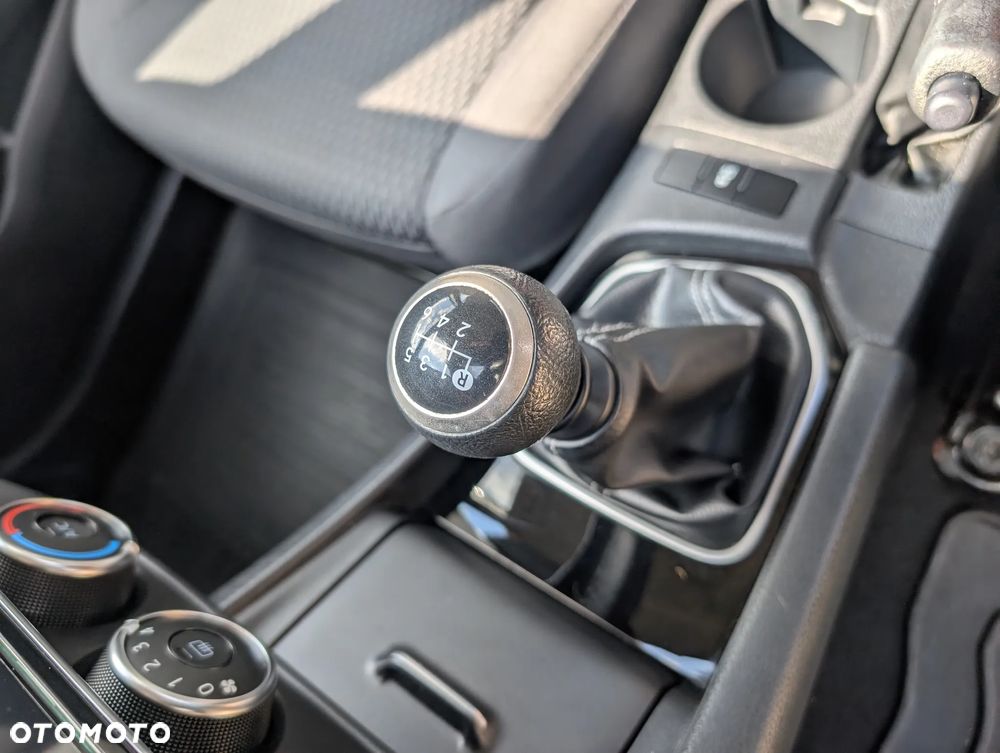 Toyota Corolla 1.6 Premium EU6 - 30