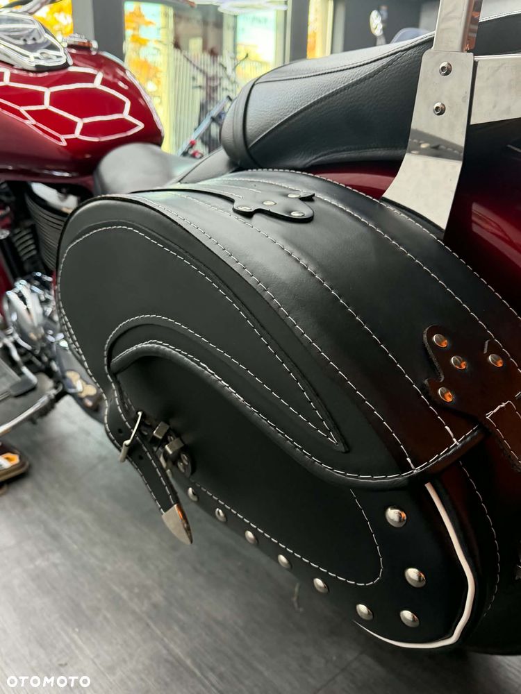 Suzuki Intruder - 26