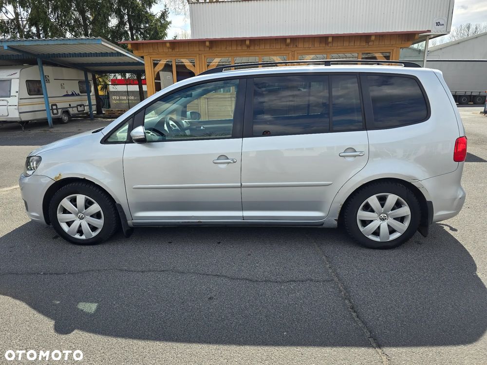 Volkswagen Touran 2.0 TDI DPF Comfortline - 11