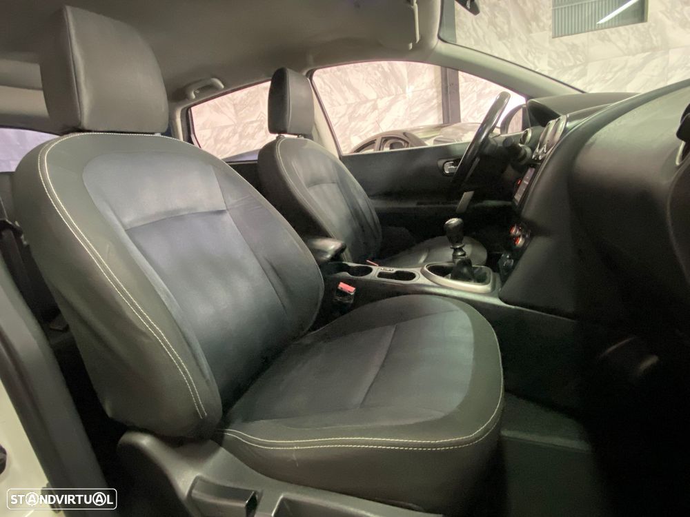 Nissan Qashqai 1.5 dCi ECO Acenta+N.Connect - 8