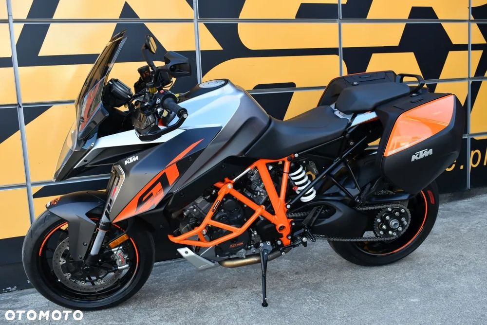 KTM Super Duke - 8