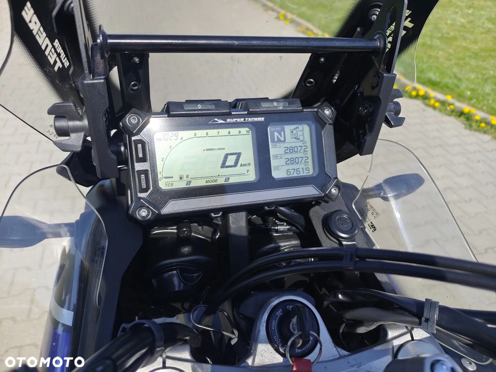 Yamaha Super Tenere - 26