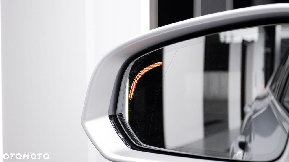 Volvo S90 B4 B R-Design - 16