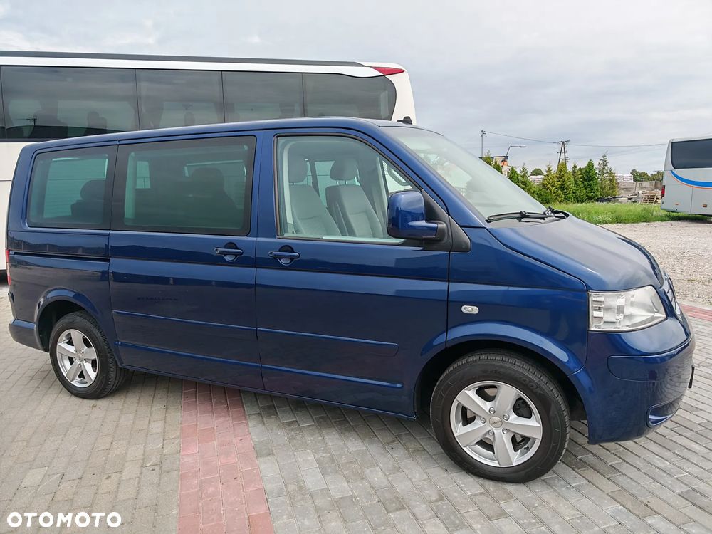 Volkswagen Multivan - 5