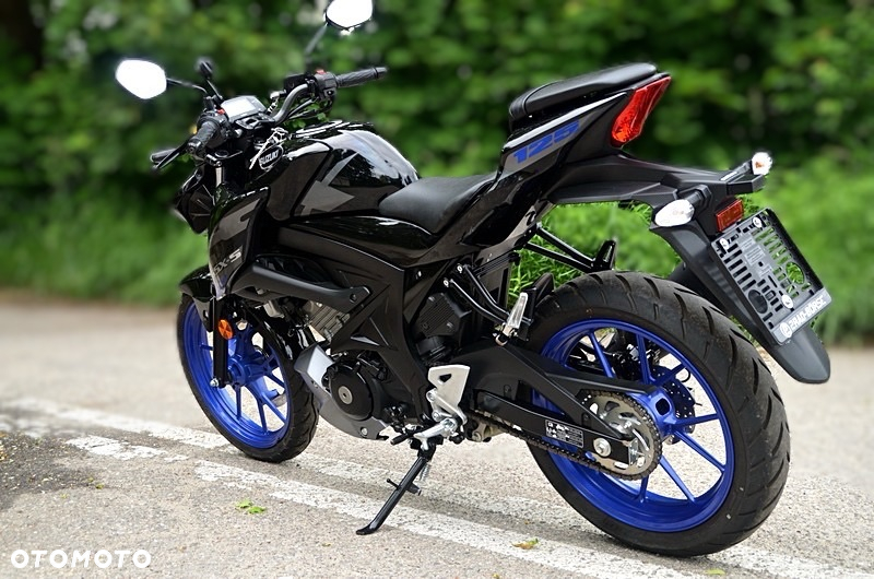Suzuki GSX - 4