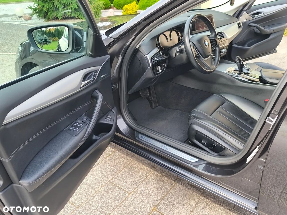 BMW Seria 5 - 10