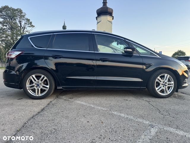 Ford S-Max 2.0 TDCi Titanium PowerShift - 4