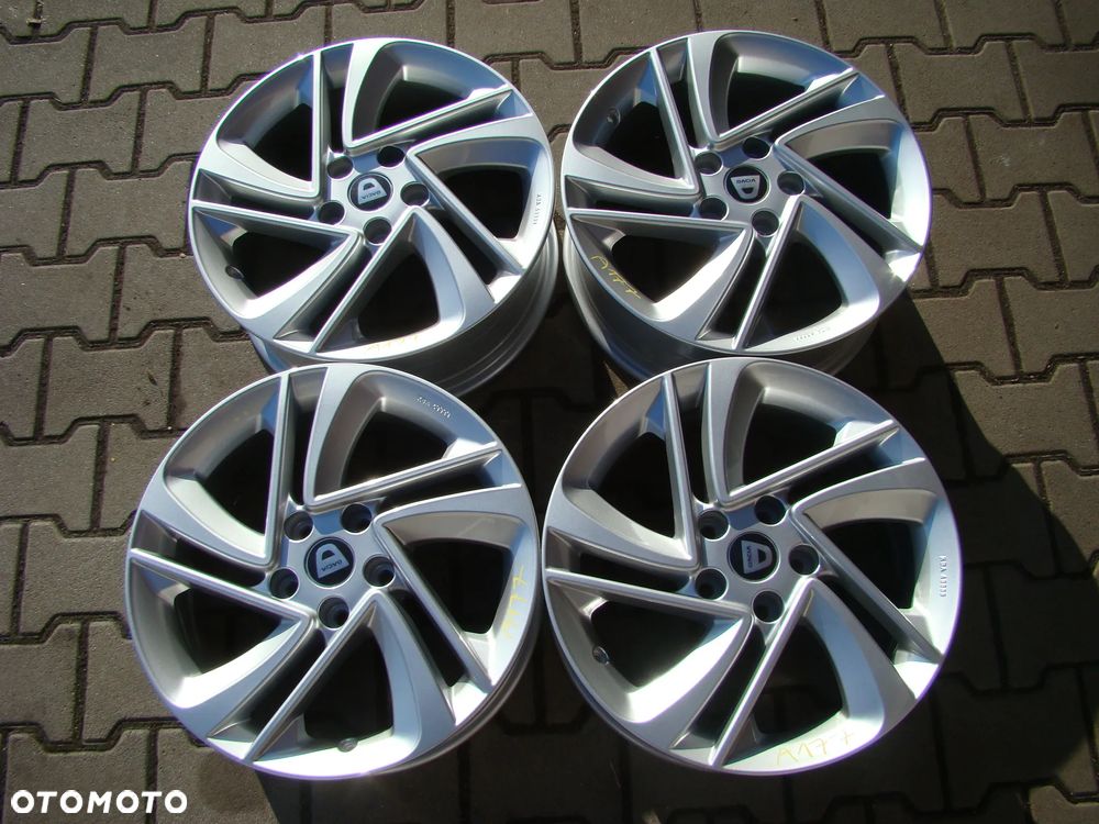 a177 5x114.3 Dacia Duster 7Jx17 et40 Nowy Sacz - 1