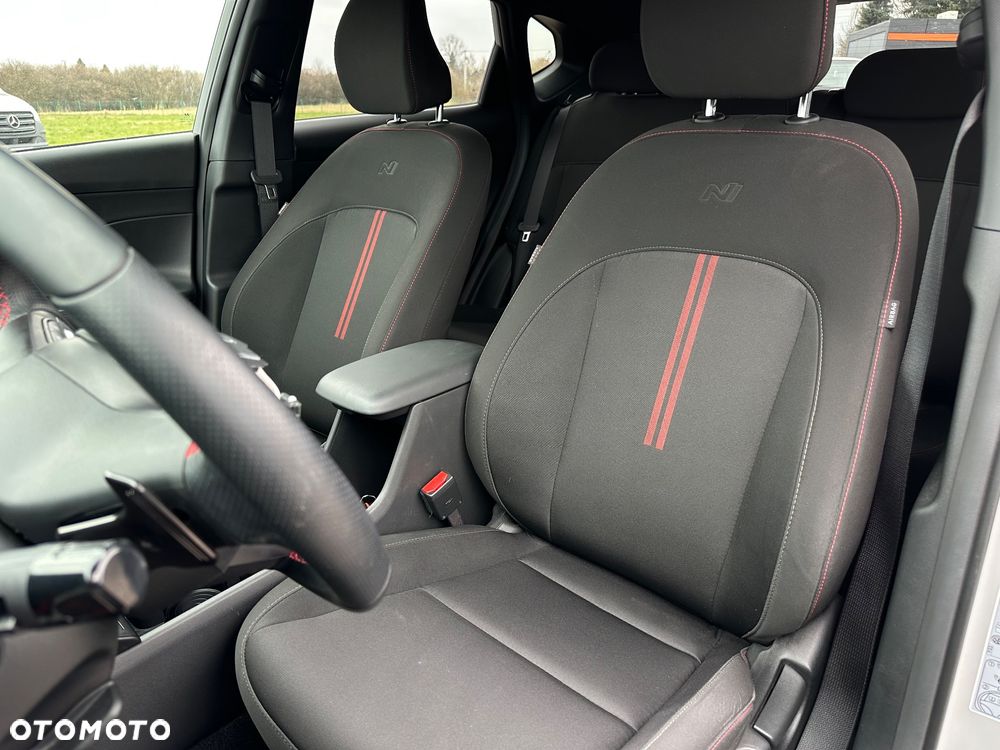 Hyundai Kona 1.6 GDI Hybrid N-Line DCT - 39