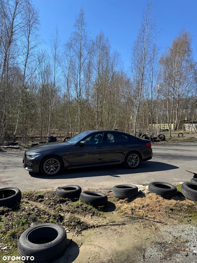 BMW Seria 5 520d xDrive - 4