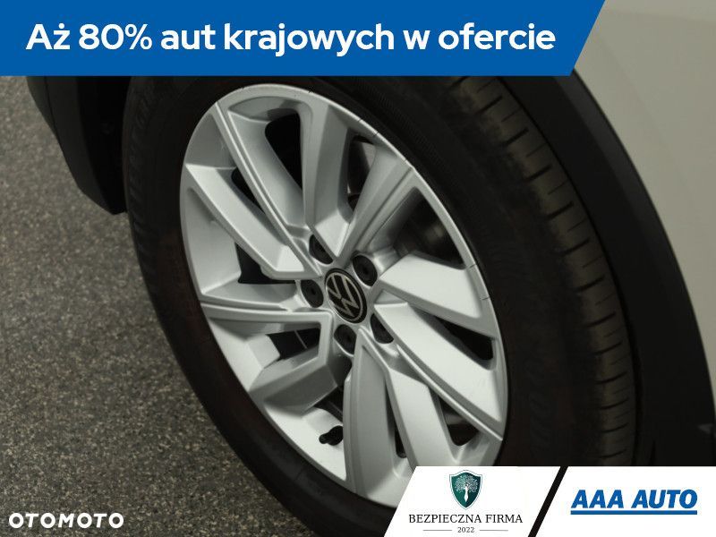 Volkswagen T-Cross - 11