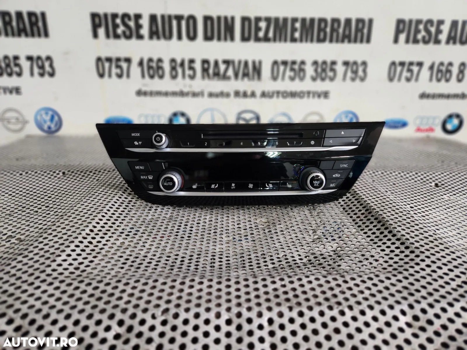 Panou Modul Comenzi Clima Climatronic Radio Cd Navi Bmw X3 X4 G01 G02 Volan Stanga Cod  Dezmembrez - 2