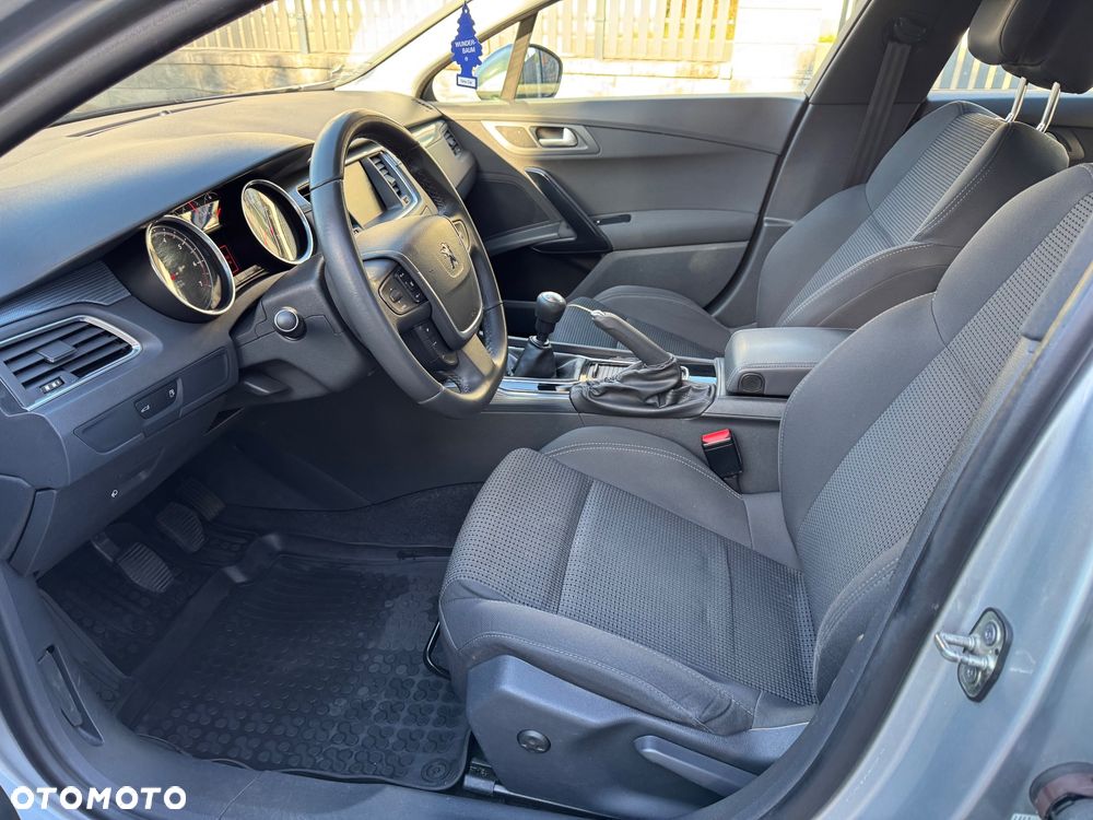 Peugeot 508 1.6 e-THP Active S&S - 6