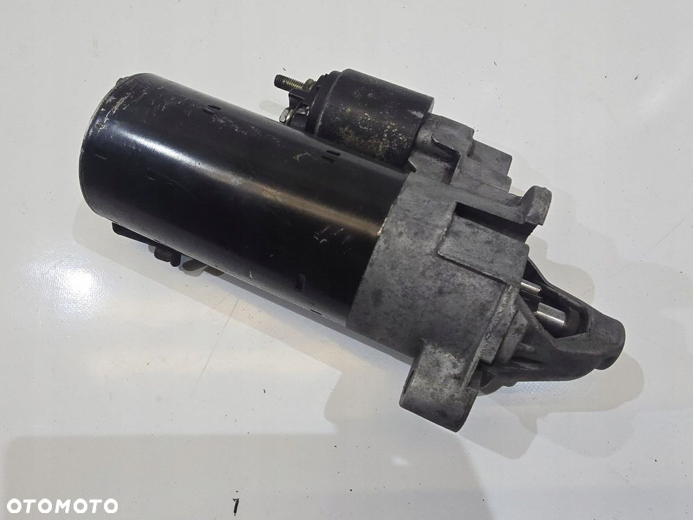 rozrusznik audi a4 b6 1.9tdi 068911024f - 1