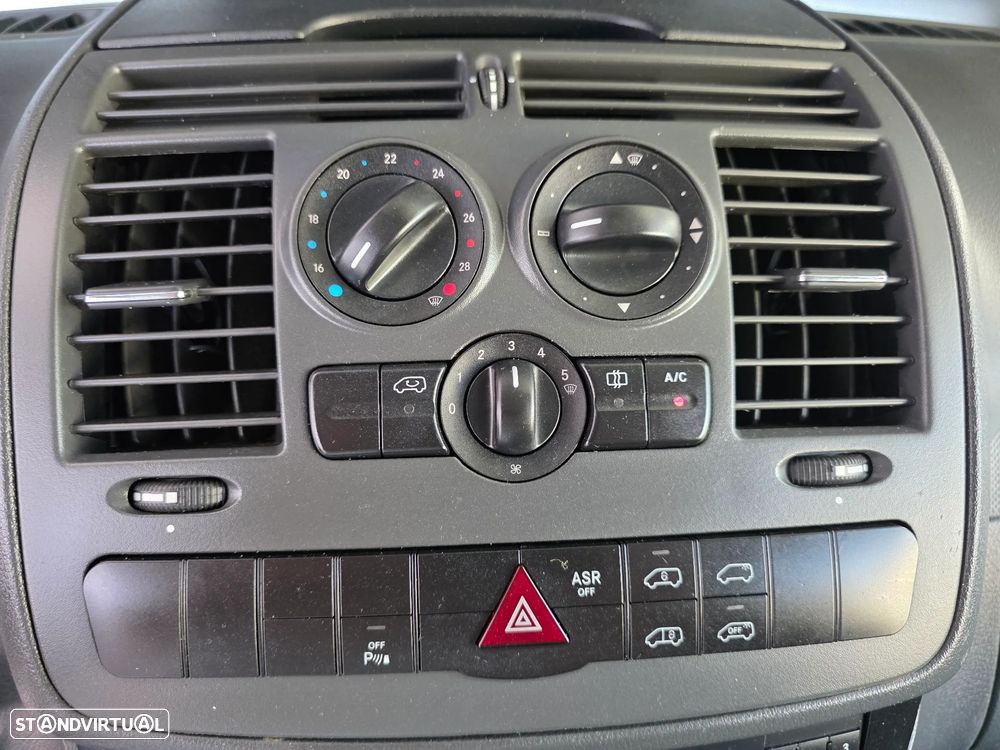 Mercedes-Benz Vito 113 CDI lang - Automática - Tecto Alto - 13