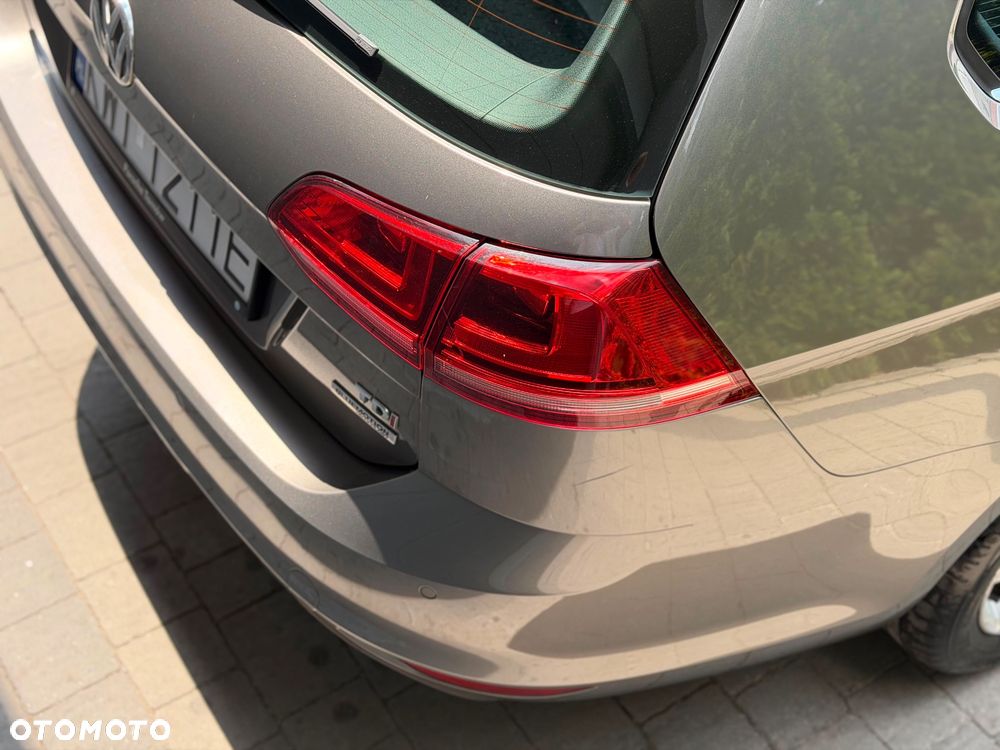Volkswagen Golf 1.6 TDI Highline - 7