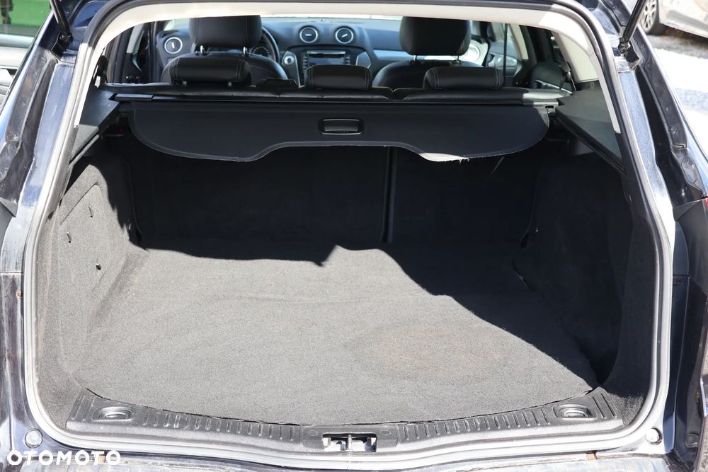Ford Mondeo 2.0 TDCi Titanium S - 13