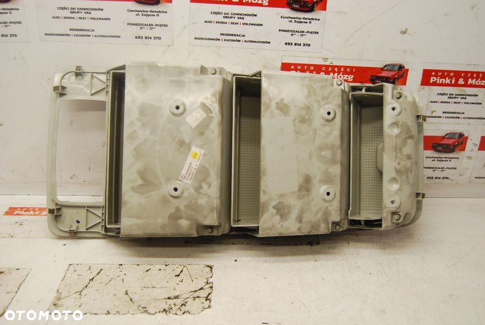 SCHOWEK LAMPKA PODSUFITKI 1T0868837C VW TOURAN CROSS LIFT TOURAN I 1T0868837B 1T0868837 - 8