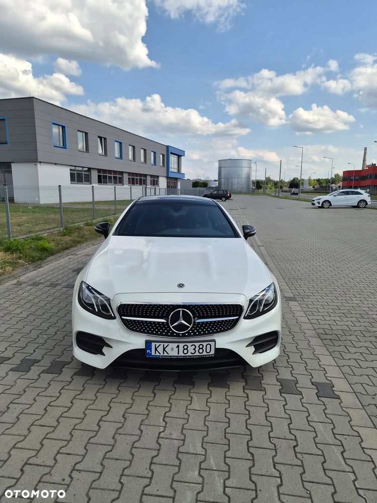 Mercedes-Benz Klasa E 200 9G-TRONIC - 25