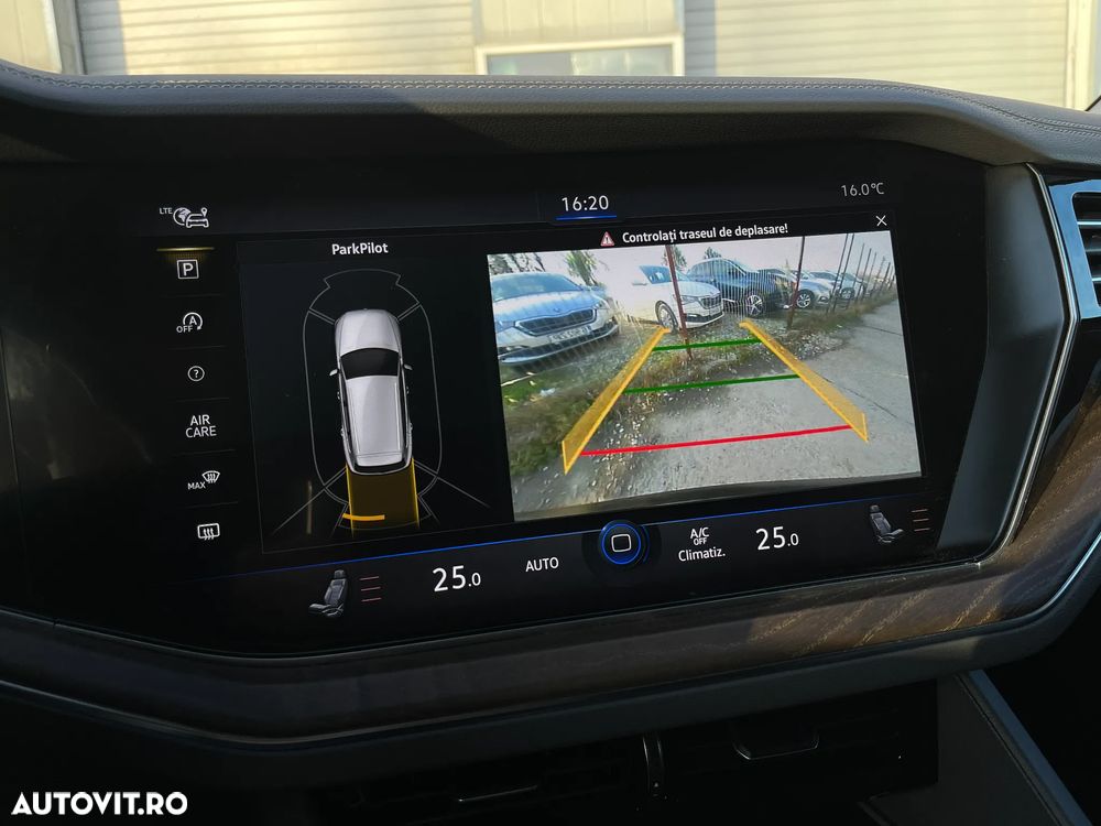 Volkswagen Touareg V6 TDI Elegance - 15