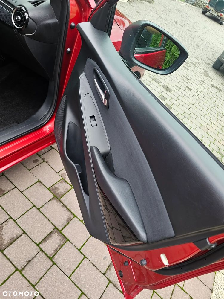 Mazda 2 SKYACTIV-G 90 Red Edition - 19