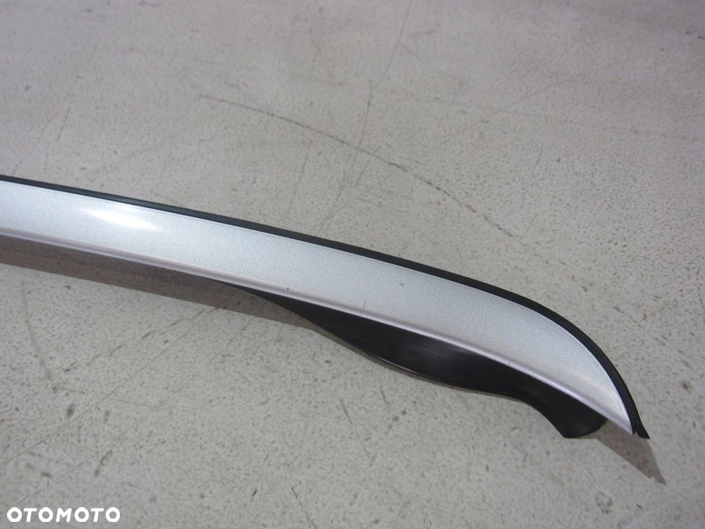 BMW X3 F25 LISTWA ZGARNIAJĄCA SZYBY LEWA A14 MINERAL SILBER 7286179 - 2