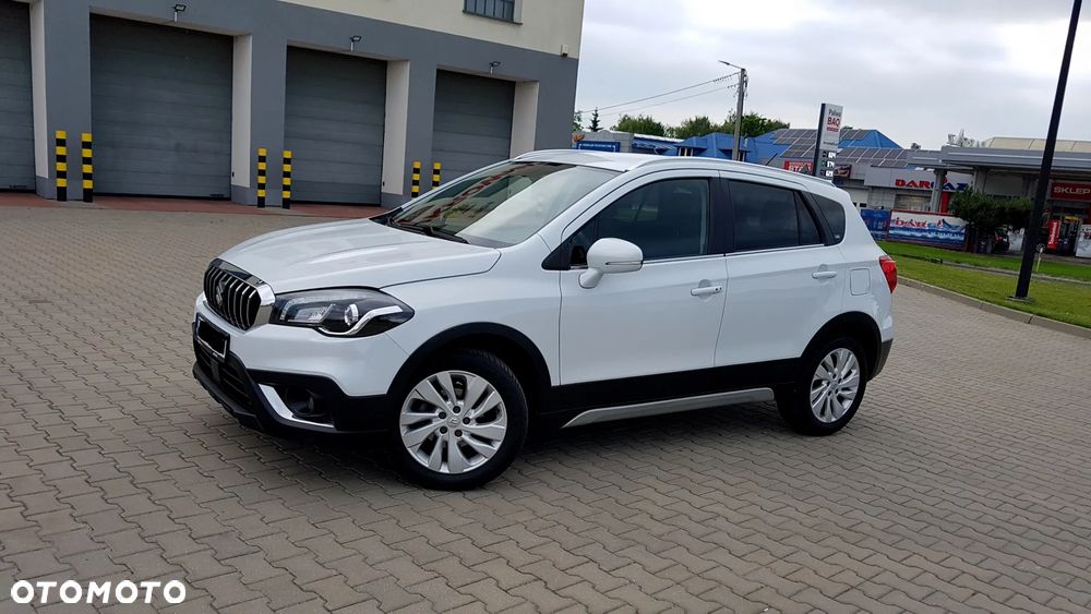 Suzuki S-Cross - 12