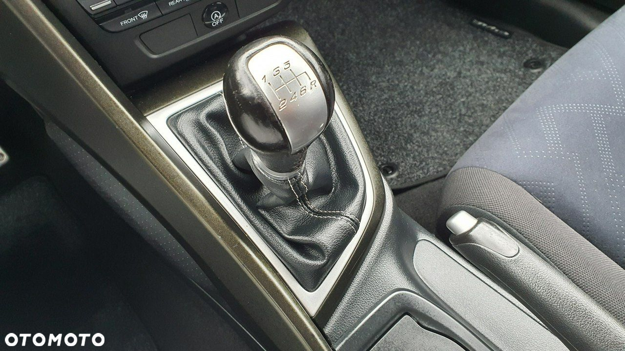Honda Civic 2.2 i-DTEC Comfort - 25
