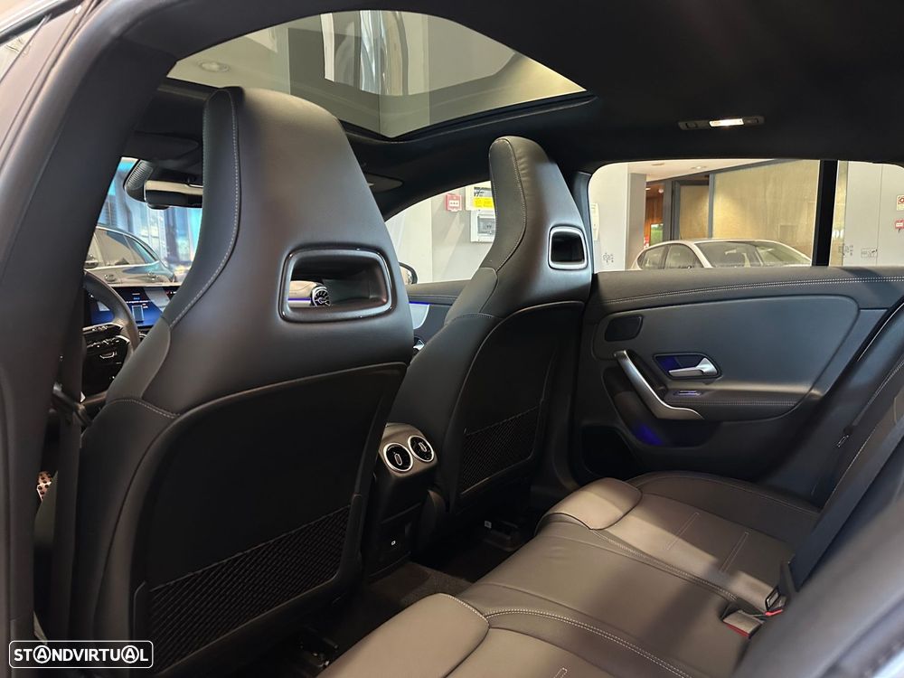 Mercedes-Benz CLA 250 - 34