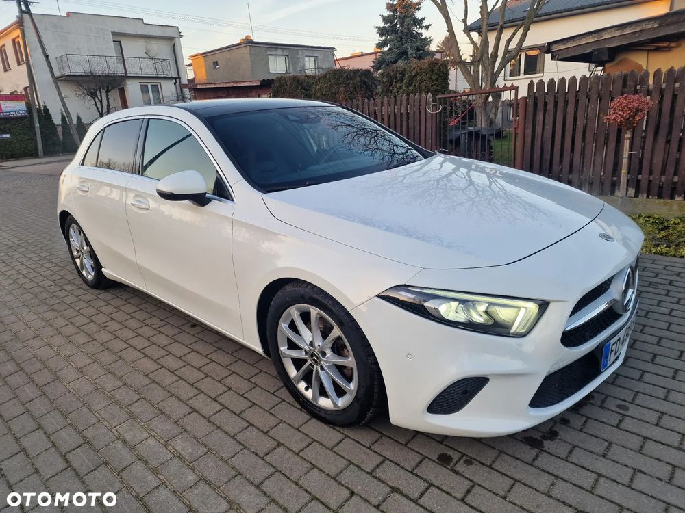 Mercedes-Benz Klasa A 180 d 7G-DCT Edition 19 - 24