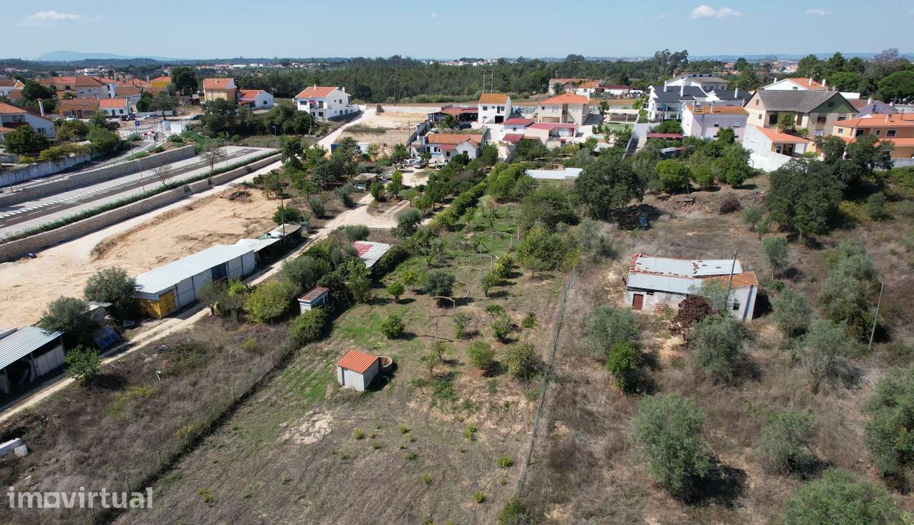 Terreno Para Construção  Venda em Santarém (Marvila), Santa Iria da Ri - Grande imagem: 4/8