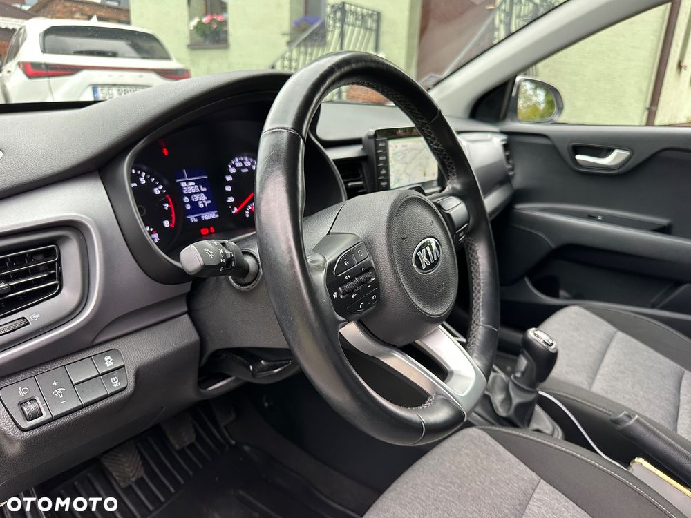 Kia Stonic 1.4 Spirit - 33